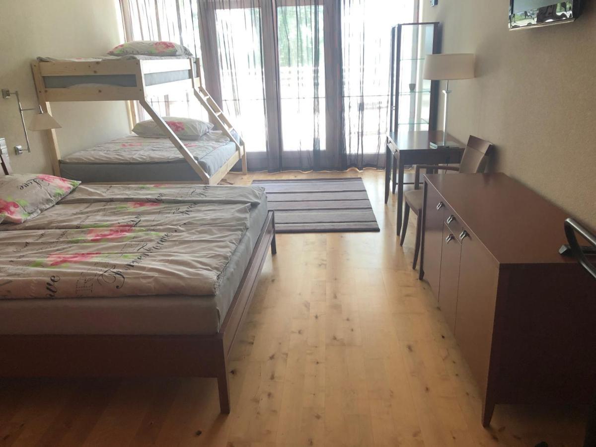 Apartmany Puerto Сенец Экстерьер фото